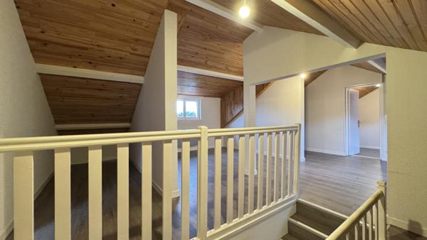 L'Étrat (42580) Maison de 150m2 environ sur 726m2 de terrain