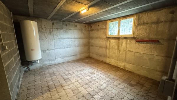 L'Étrat (42580) Maison de 150m2 environ sur 726m2 de terrain