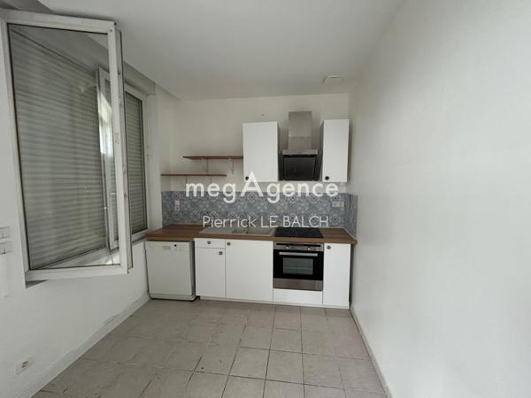 Immeuble à GUINGAMP, 22200 - 295m²