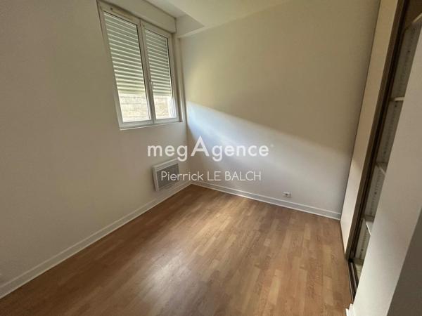Immeuble à GUINGAMP, 22200 - 295m²