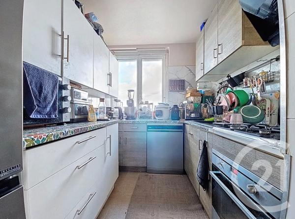 Appartement à vendre  4 pièces - 67 m 2   ROSNY SOUS BOIS  - 93