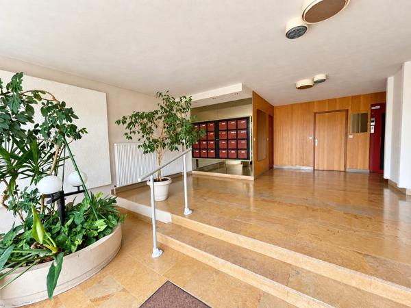 Appartement Dijon 5 pièce(s) 107 m2