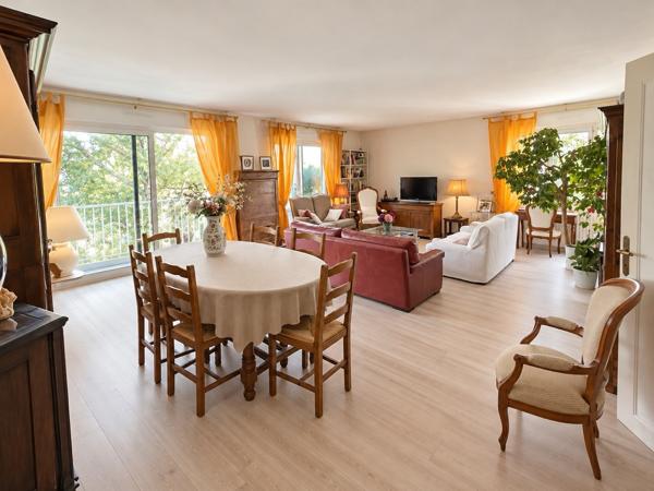 Appartement Dijon 5 pièce(s) 107 m2