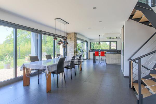 Propriété contemporaine - Parc du Château de Crespières