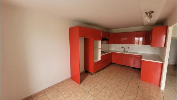 Proche Bellegarde, fermette rénovée 135m², 3 ch + bureau + dép / 634m²