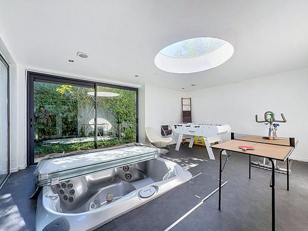 Maison d'architecte de 6/7P sur 10.56 ares Hangenbieten