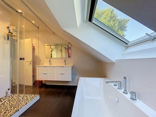 Maison d'architecte de 6/7P sur 10.56 ares Hangenbieten