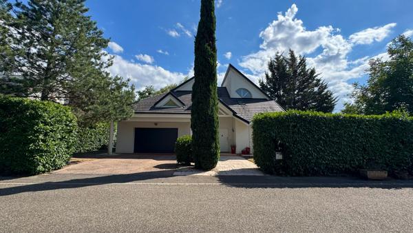 Maison d'architecte de 6/7P sur 10.56 ares Hangenbieten