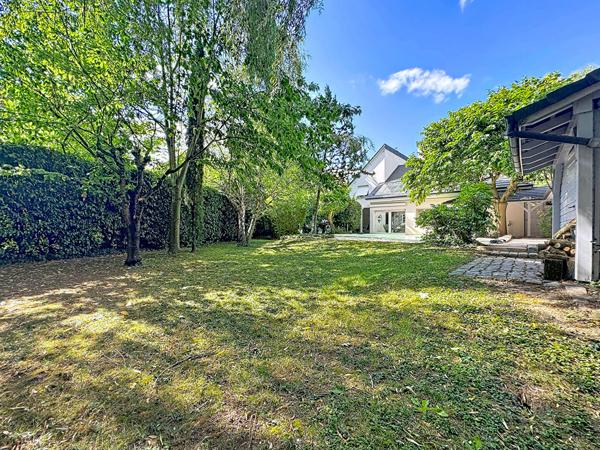 Maison d'architecte de 6/7P sur 10.56 ares Hangenbieten