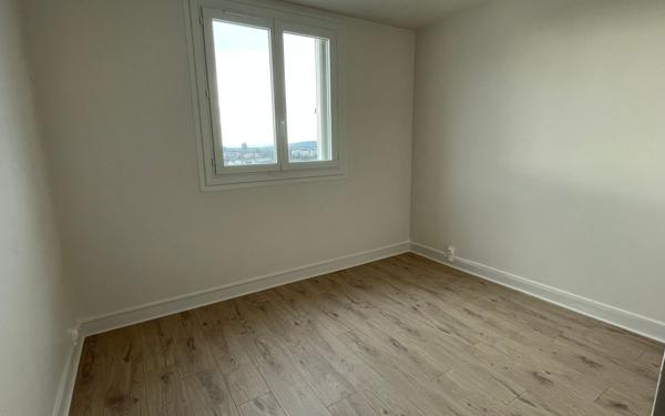 Appartement à vendre    4 pièces • 86,87 m2 Pontoise