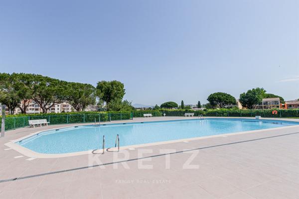Cannes Marina – Appartement 4 pièces rénové avec vue golf et Marina à MANDELIEU LA NAPOULE