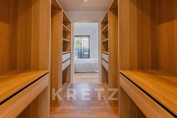Cannes Marina – Appartement 4 pièces rénové avec vue golf et Marina à MANDELIEU LA NAPOULE
