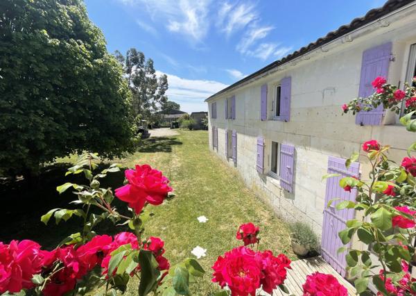 Belle propriété de 325² sur une parcelle de 3 660m²