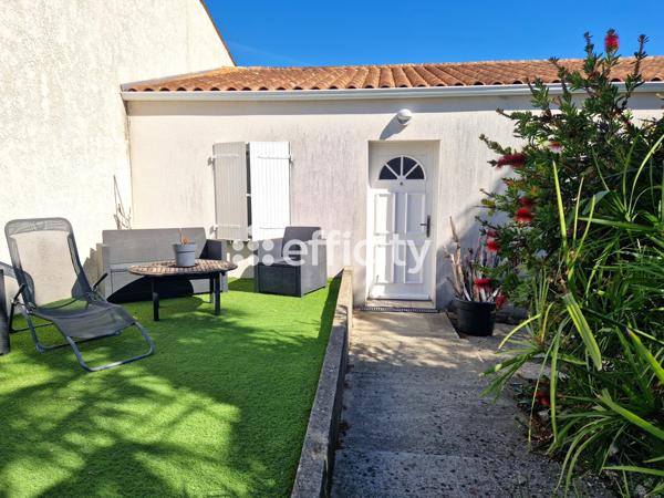 Maison
         6 pièces
        - 166 m² 399 000 € *