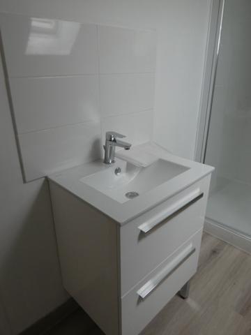 Maison T2 non meublée - 33 m² avec stationnement - RANG-DU-FLIERS