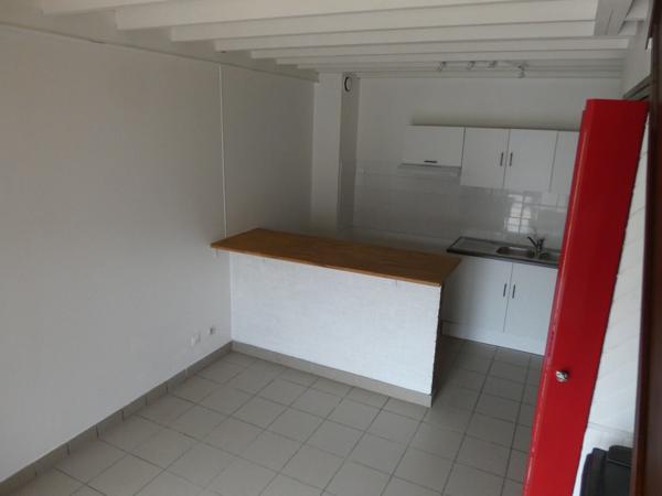 Maison T2 non meublée - 33 m² avec stationnement - RANG-DU-FLIERS