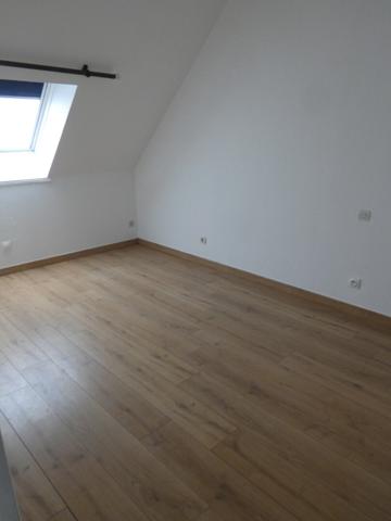 Maison T2 non meublée - 33 m² avec stationnement - RANG-DU-FLIERS