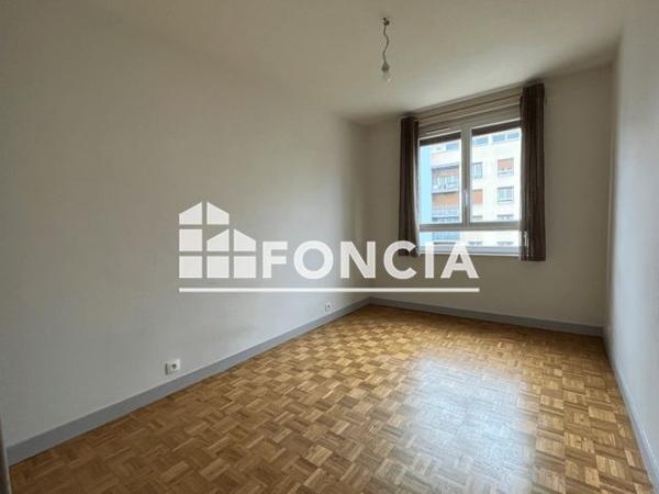 Location Appartement 4 pièces 66.1 m² - PETITES ROCHES Dijon 21000