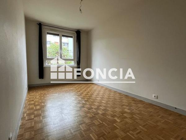 Location Appartement 4 pièces 66.1 m² - PETITES ROCHES Dijon 21000