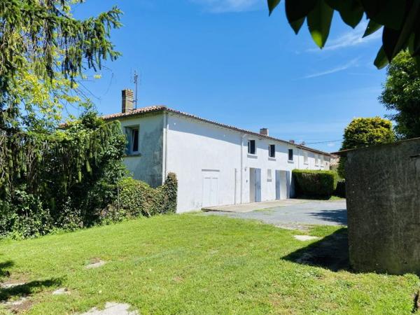 Maison charentaise Semussac 180 m²