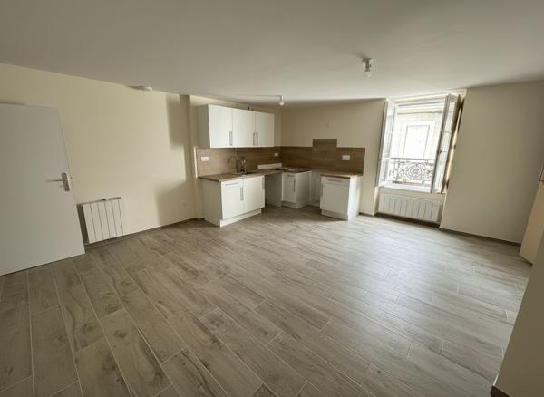 Appartement Veuzain Sur Loire 4 pièce(s) 75 m2
