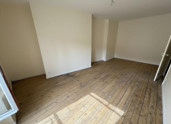 Appartement Veuzain Sur Loire 4 pièce(s) 75 m2