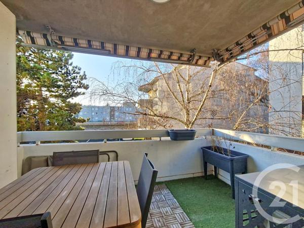 Appartement T4 à vendre  4 pièces - 83 m2 BEAUMONT - 63