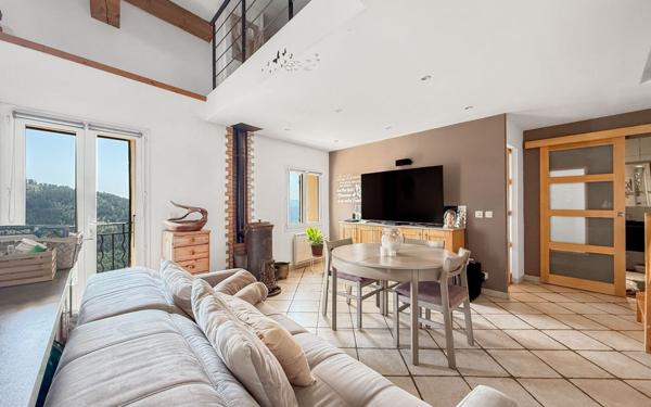 Maison à vendre    8 pièces •  Touët-de-l'Escarène