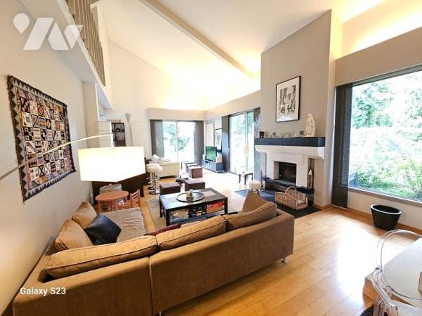 MAISON D ARCHITECTE 5 CHAMBRES