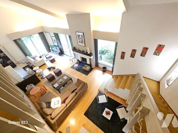 MAISON D ARCHITECTE 5 CHAMBRES