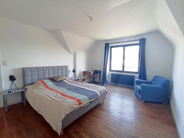 Maison familiale à Morlaix – Emplacement privilégié & prestations de qualité