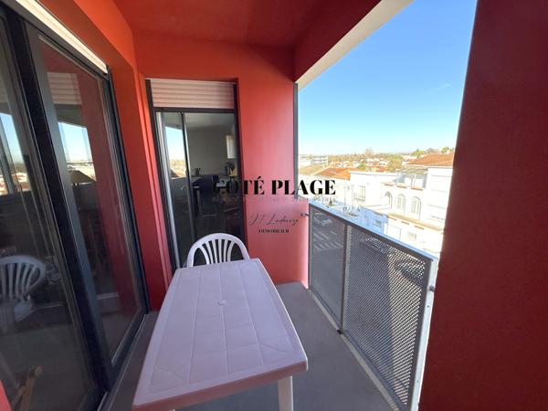 Royan (17200) CENTRE-VILLE ROYAN - T2 LOUÉ - PARKING ET CAVE - AU PRIX DE 231 000 € FAI
