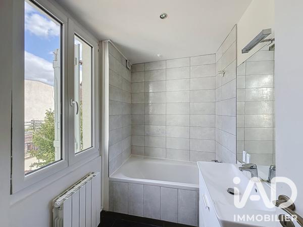 Maison à vendre 5 pièces 84 m² Mantes-la-Jolie