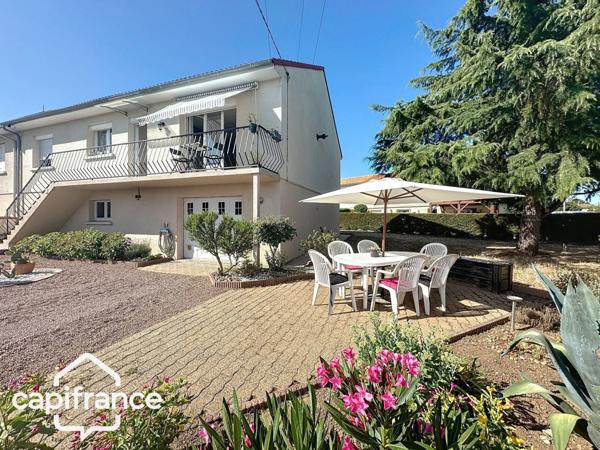 Maison LUMINEUSE sur sous-sol - quartier familial à deux pas de la place Lavault