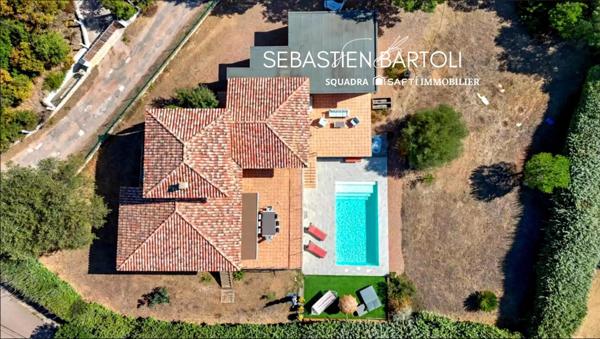 Villa individuelle avec vue mer et piscine