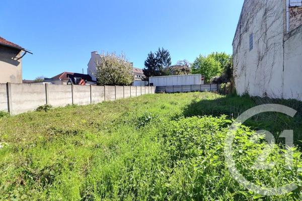 Terrain à vendre  471 m 2   VAUJOURS  - 93