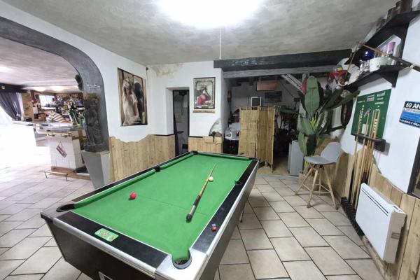 Immeuble avec commerce – Idéal investisseur – Vente pour départ à la retraite