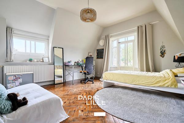 Splendide villa d'architecte, jardin et garage
