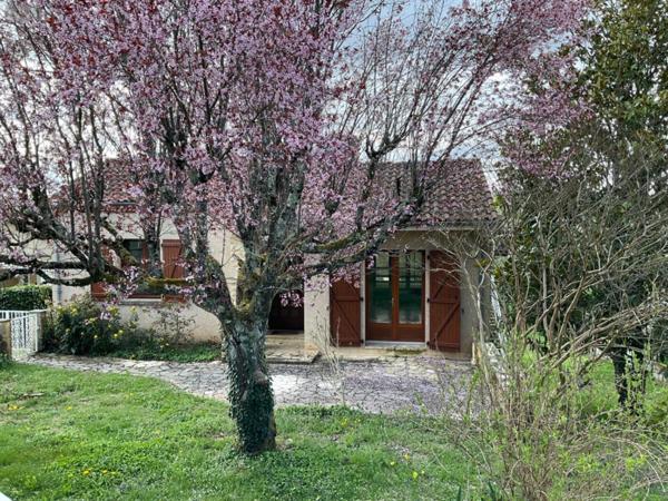 Maison à vendre à Gourdon dans le Lot (46300), ref : 46041/449