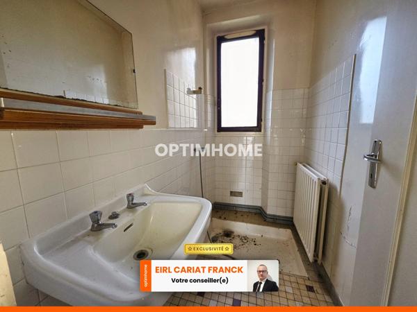 MAISON SUR ETAGE DE 131 M² SUR 2600 M² DE TERRAIN CLOS :