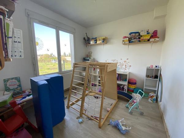 Maison à vendre |  Sainte-Bazeille |  5 pièces | 80 m²