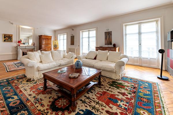 Acheter Appartement 6 pièces - 231 m²
