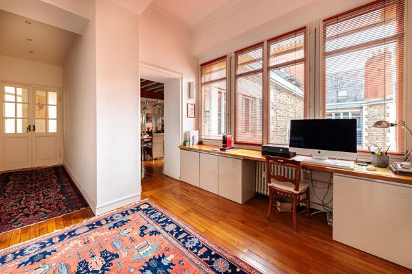 Acheter Appartement 6 pièces - 231 m²