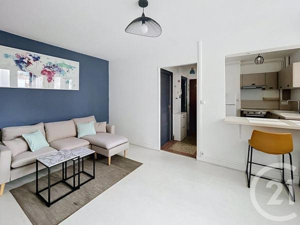 Appartement F3 à vendre  3 pièces - 55,62 m 2   CLERMONT FERRAND  - 63