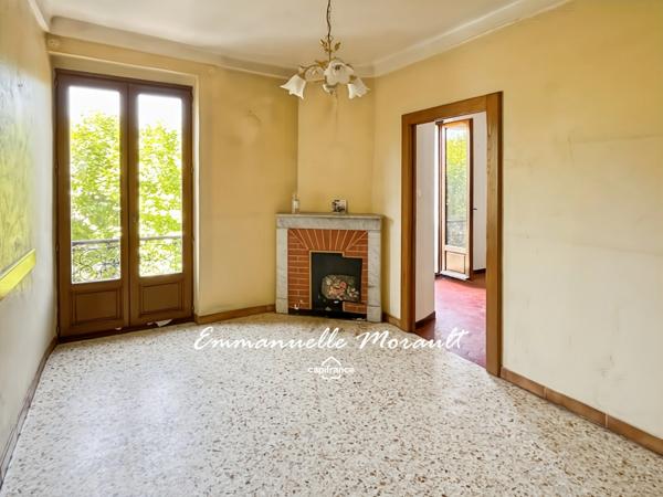 Maison de village à vendre 4 pièces BAGNOLS EN FORET (83)