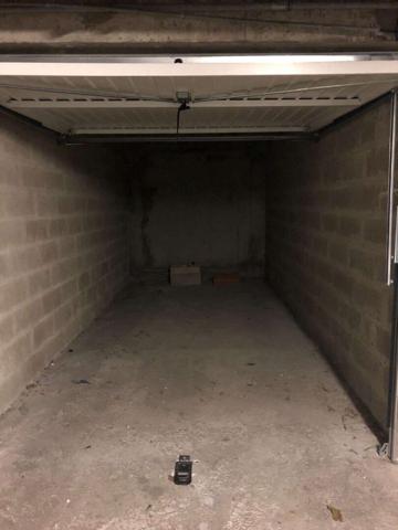 BOX SIMPLE / Avenue Benjamin Delessert 13010 Marseille