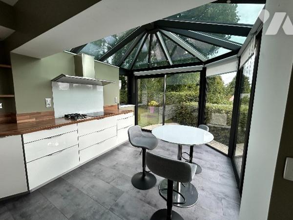 MAISON AVEC VUE IMPRENABLE SUR LA CATHEDRALE DE COUTANCES