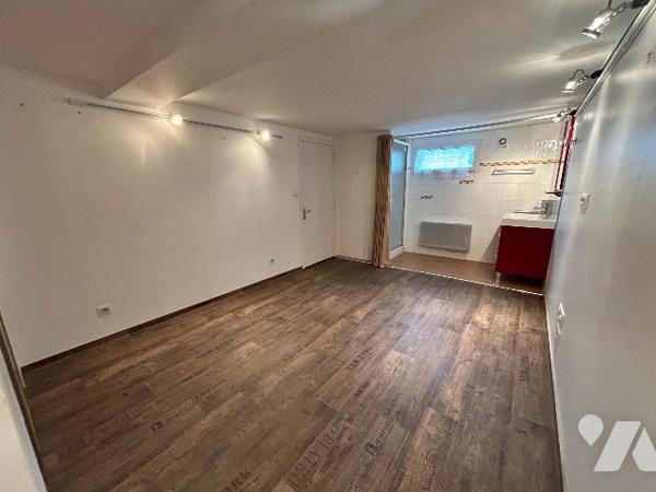 MAISON AVEC VUE IMPRENABLE SUR LA CATHEDRALE DE COUTANCES