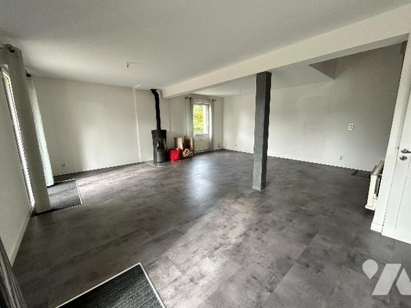 MAISON AVEC VUE IMPRENABLE SUR LA CATHEDRALE DE COUTANCES