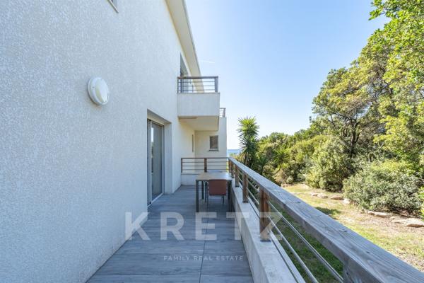 Appartement T2 avec vue sur le maquis corse, à deux pas des plages